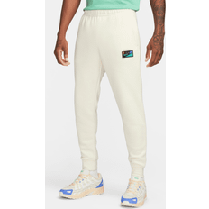 Nike Men - White Pants Nike Men's Club Fleece Logo Patch Joggers White
