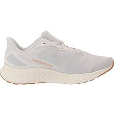Nike Kyrie Irving Sport Shoes New Balance Women's Fresh Foam Arishi v4 Grey/Beige Size 10