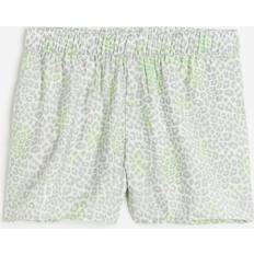 H&M Schlupfshorts Hellgrau/Leopardenmuster in Größe M. Farbe: Light grey/leopard print