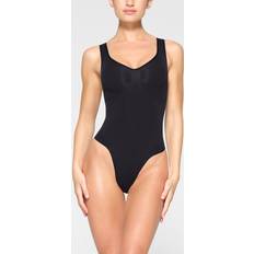 SEAMLESS SCULPT LOW BACK THONG BODYSUIT | CLAY