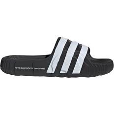 Laced Slippers & Sandals adidas adilette 22 - Core Black/Cloud White