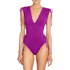 AUBREY V PLUNGE ONE PIECE – Robin Piccone