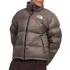 Bluesign /FSC (The Forest Stewardship Council)/Fairtrade/GOTS (Global Organic Textile Standard)/GRS (Global Recycled Standard)/OEKO-TEX/RDS (Responsible Down Standard)/RWS (Responsible Wool Standard) Clothing The North Face Men’s 1996 Retro Nuptse Jacket - Falcon Brown