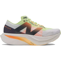 New Balance Sportschuhe New Balance FuelCell SuperComp Elite v4 M - White/Bleached Lime Glo/Hot Mango