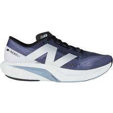 Running Shoes New Balance FuelCell Rebel v4 M - Graphite/Black/Quartz Grey