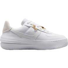 Nike 39 - Damen Sneakers Nike Air Force 1 Low PLT.AF.ORM W - White/Metallic Gold/Summit White