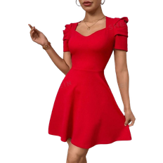 Ausgestellte Kleider - Damen Shein Privé Women's Romantic Valentine's Day Summer New Arrival Red Short Sleeve Dress for Dating, Vacation & Commute