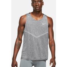 Herre Singleter Nike Men's 365 Dri-FIT Running Tank Top in Green, CZ9179-361