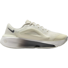 Fabric Gym & Training Shoes Nike Versair W - Coconut Milk/Sail/Gum Light Brown/Iron Grey