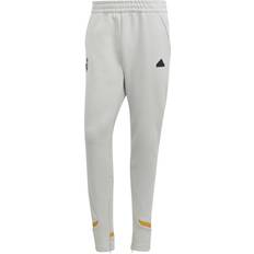 Real Madrid Hosen & Shorts Adidas Men Real Madrid Designed for Gameday Tracksuit Bottoms