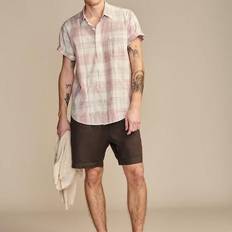 Linen - Men Shorts Lucky Brand Men's 7" Linen Pull-On Shorts Raven