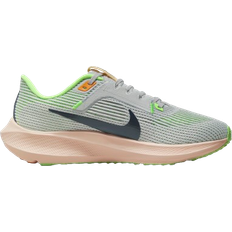 Nike Pegasus 40 W - Photon Dust/Light Smoke Grey/Bright Mandarin/Obsidian