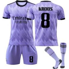 Junior Fotballsett Real Madrid Kroos 8 Football Shirt 2022/23