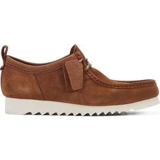 42 - Herren Mokassins Clarks Wallabee FTRE Lo - Cola