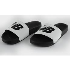 New Balance Unisex Slides New Balance Pantoletten SUF200B3 Schwarz