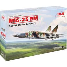 Modellbausätze ICM MiG-25 BM Soviet Strike Aircraft 48905