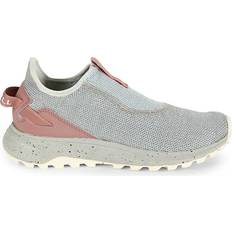 Low Shoes Merrell Dash Slip-On Sneaker in Burlwood