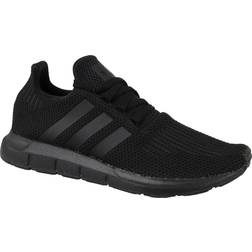 Adidas Swift Run - Core Black/Core Black/Ftwr White