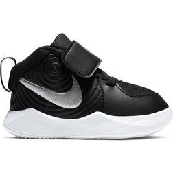 Nike Team Hustle D 9 TD - Black/Wolf Grey/White/Metallic Silver