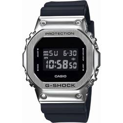 Casio G-Shock (GM-5600-1ER)