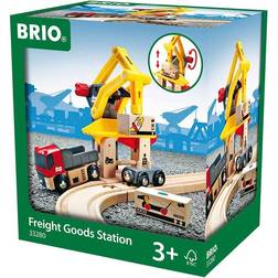 BRIO Freight Goods Station 33280