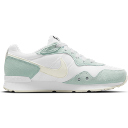 Nike Venture Runner W - Light Dew/White/Black/Sea Glass