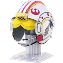 Metal Earth Star Wars: Luke Skywalker Helmet Modellbyggsats i metall