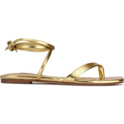 Nine West News - Gold