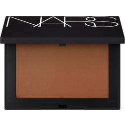 NARS Light Reflecting Pressed Setting Powder Sable