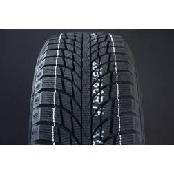 Kumho WinterCraft ice Wi51 215/55 R17 98T, Nordiska vinterdäck