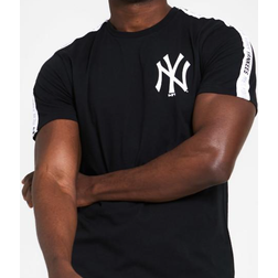 New Era New York Yankees Taped Sleeve T-Shirt