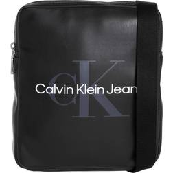 Calvin Klein Jeans Umhängetasche Monogram Soft Reporter18 K50K510108 Schwarz