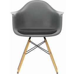 Vitra Eames Sessel 83cm