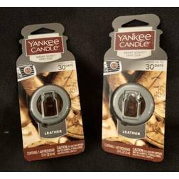 Yankee Candle Smart Scent Vent Clip Car & Home AC Air Freshener Leather