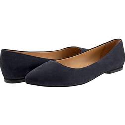 Trotters Women's Estee Flats in Navy Nubuck Size M