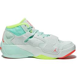 Nike Zion 2 GSV - Barely Green/Volt/Mint Foam/Flash Crimson