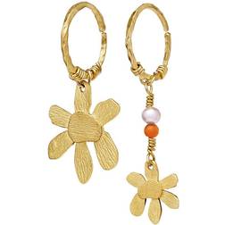 Maanesten Mette Earrings - Gold/Pearls