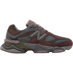 New Balance 9060 - Truffle/Rich Earth/Magnet