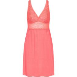 Triumph Aura Spotlight Nightie