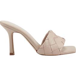 Marc Fisher Women's Darasa Heeled Sandal, Latte