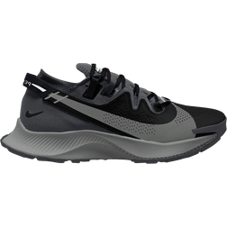 Nike Pegasus Trail 2 W - Black/Dark Smoke Grey/Particle Grey/Spruce Aura