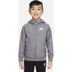 Nike Boys sportswear grey windrunner jacket 5-6yr olds