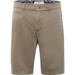 Brax Bari Cotton Gab Classic Sporty Chino Bermuda Dress Shorts - Hay