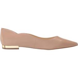 Nine West Lovlady Pointy Toe - Barely Nude