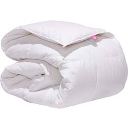 Canadian Down & Feather Company Regular Weight Duvet (218.4x198.1)