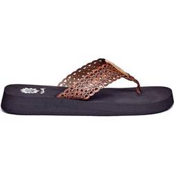 Yellow Box Women's Wally Flip-Flops