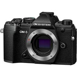 OM SYSTEM OM-5 + ED 12mm