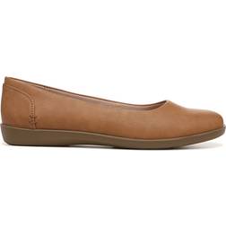 LifeStride Nonchalant Flat - Tan