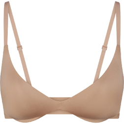 SKIMS Wireless Form Super Push-Up Bra - Clay