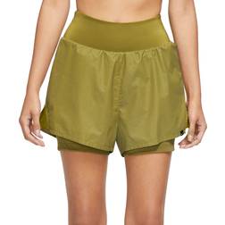 Nike Women's Run Division Mid-Rise 3" 2-in-1 Reflective Shorts in Green, DX2948-390